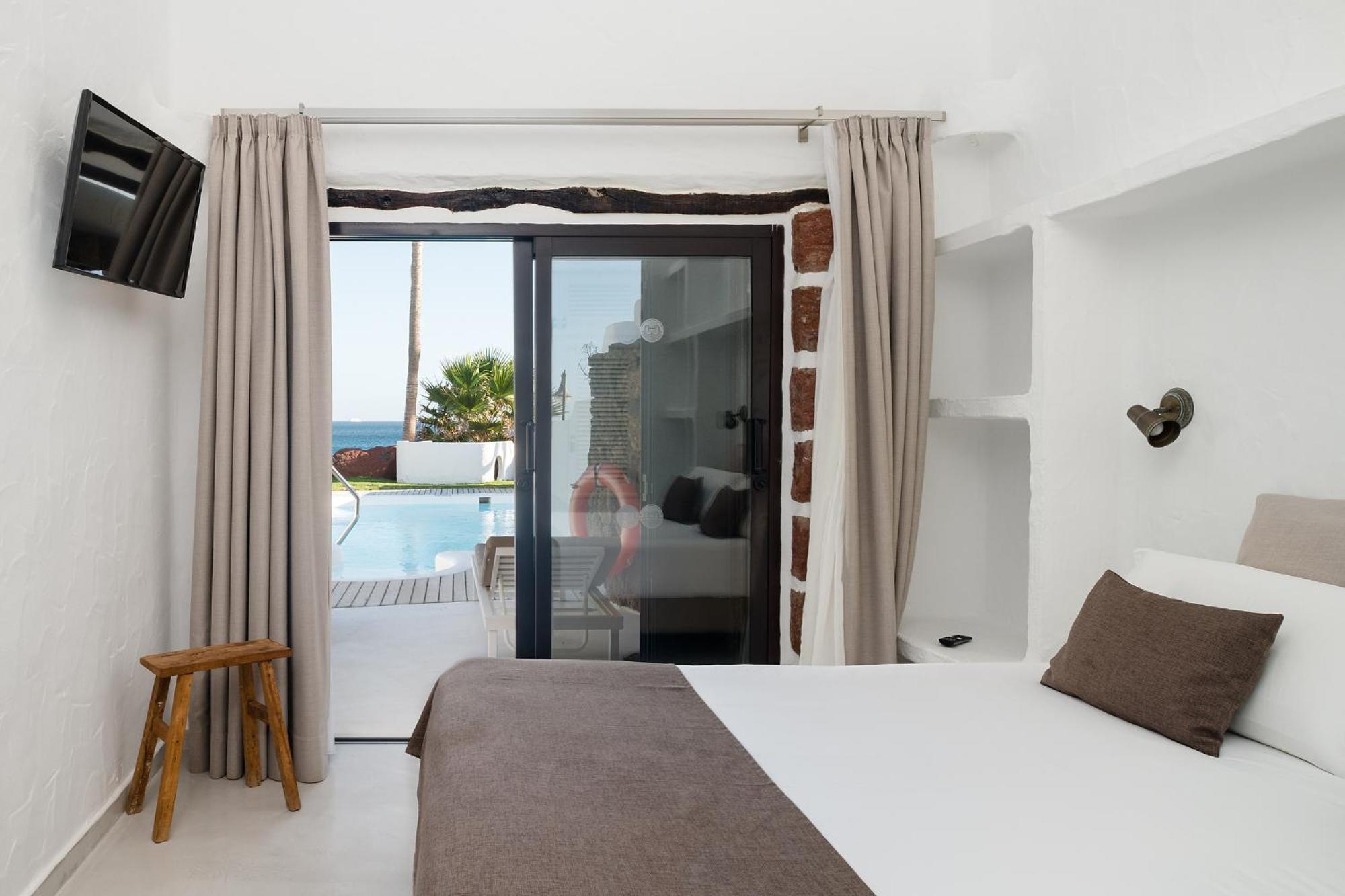 Two-Bedroom Villa Sea View Private Pool
