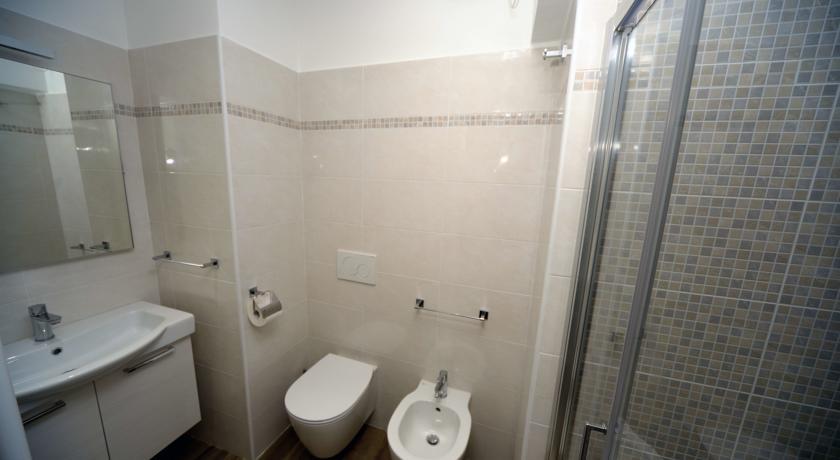 Standard Double Room,267694365:JPEG