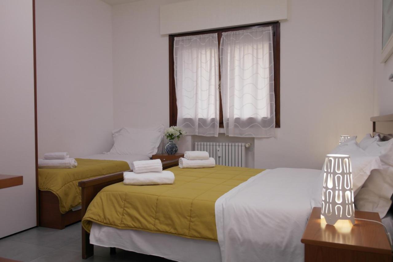 Economy Triple Room