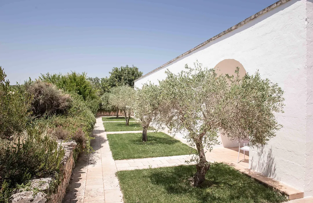 Relais Masseria Villa Cenci-1