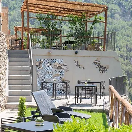 Il Giardino Dorato-2