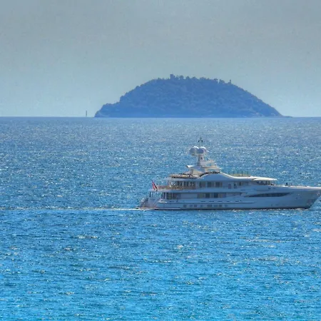 Vela D'Oro-3
