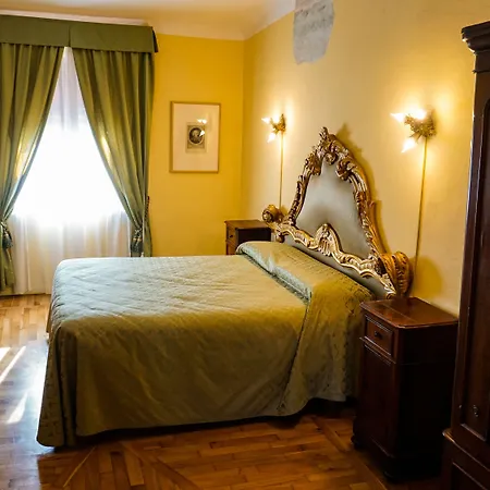 Antica Dimora della Racchetta-2