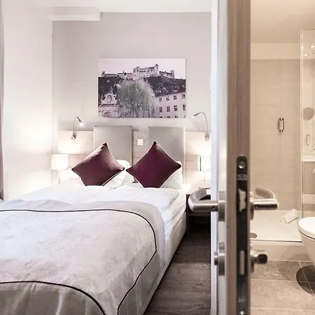Hotel Junior By Max 70-2