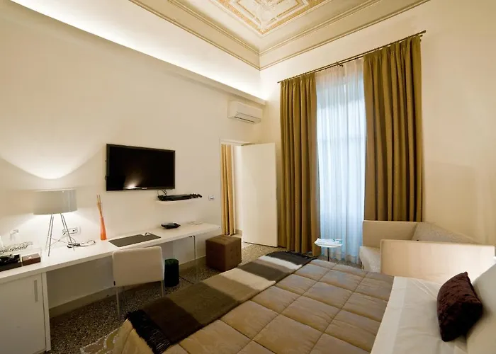  Town House Cavour