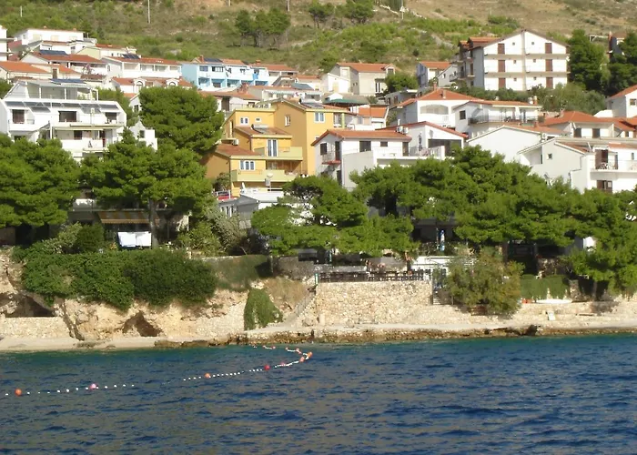 Aga Beach Suites