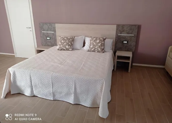 Ke Rooms