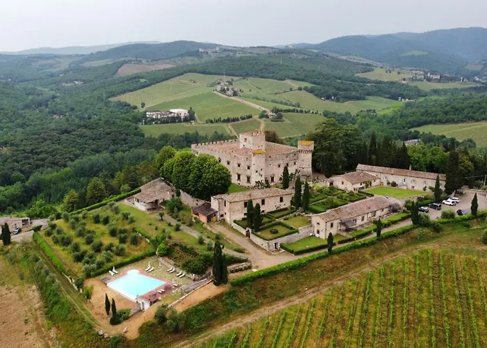 Casa vacanza: Castello Di Meleto Wine Destination - Camere in Castello e Appartamenti