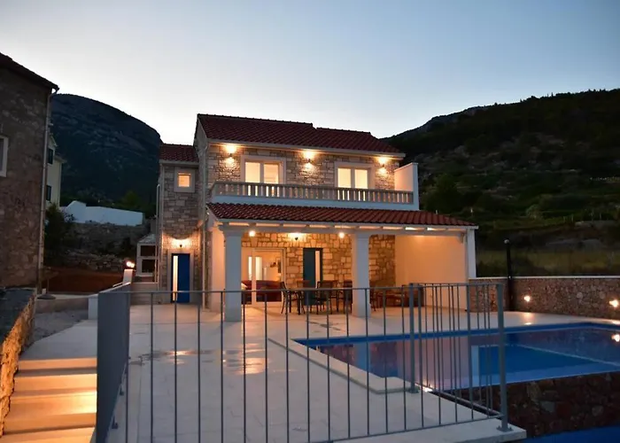 Villa Katarina - Infinity Pool With Amazing View
