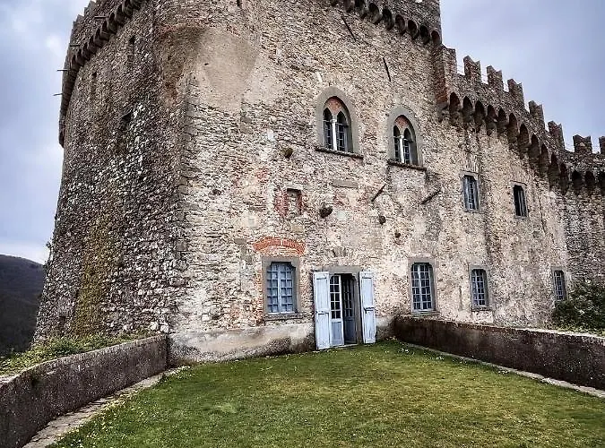Castello Malaspina Di