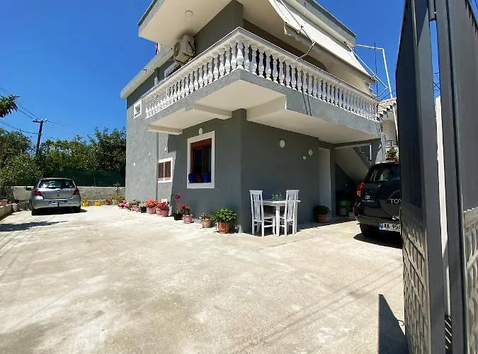 Sunny Guest House
