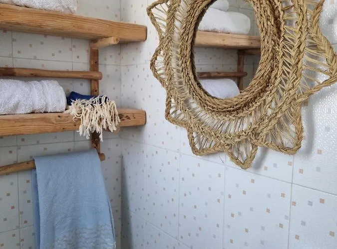 Cosy 1Bdr, With A Terasse In Heart Of Sidibou