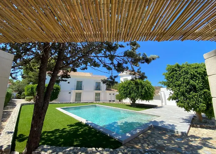 Hostal Residencia Alma