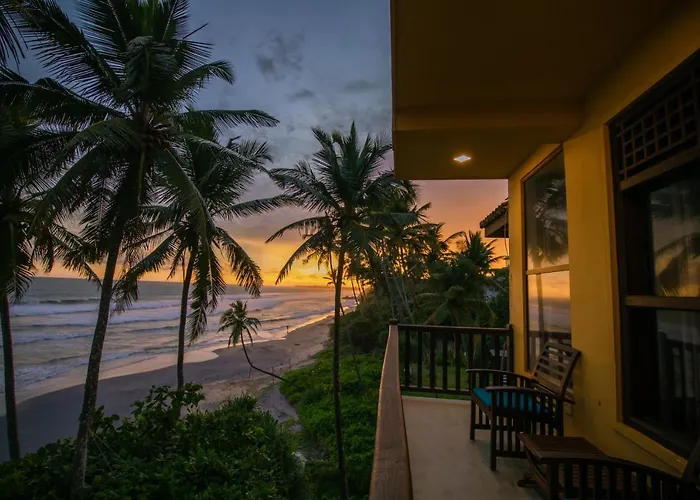 Top Secret Beach Hotel