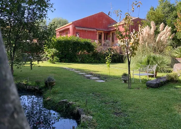 Casa Gino Petrulli Etna, villa con piscina