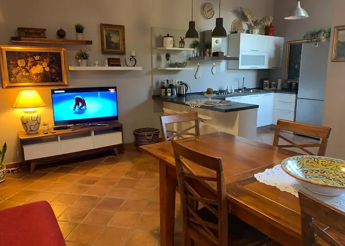 Casa Gino Petrulli Etna, villa con piscina