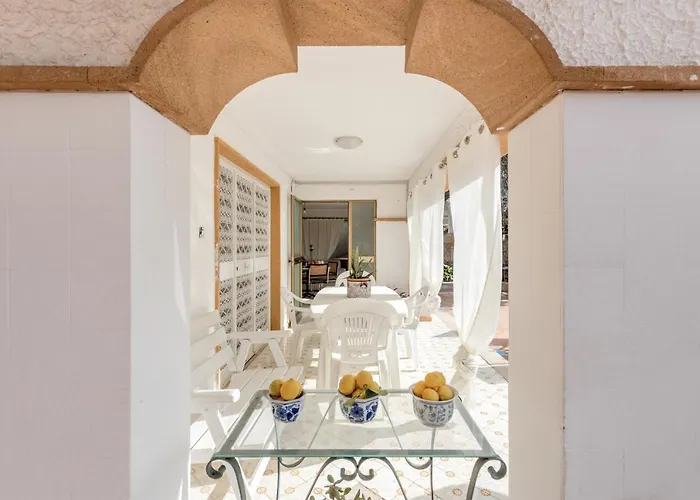 Casa In Villa A Mondello-700m Dal Mare