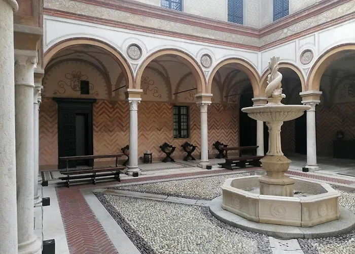Hotel 4 stelle: Foresteria Palazzo Guazzoni Zaccaria