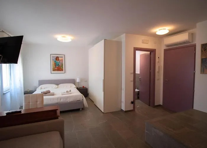 Bed Adelaide