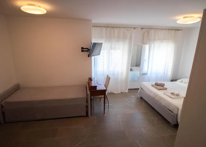 Bed Adelaide