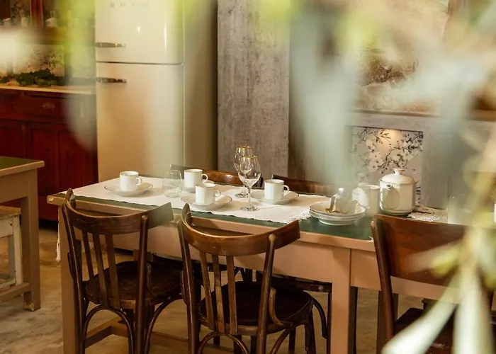 Via Roma Charming Rooms