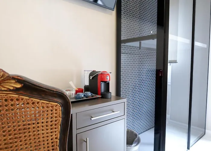 Hermitage Suites