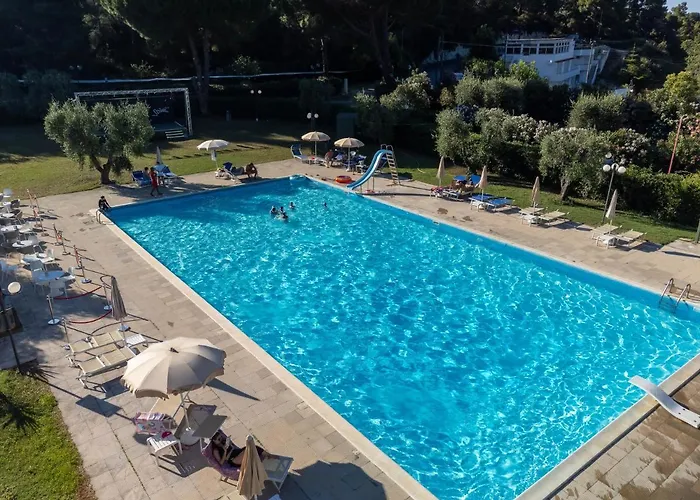 Hotel Mira