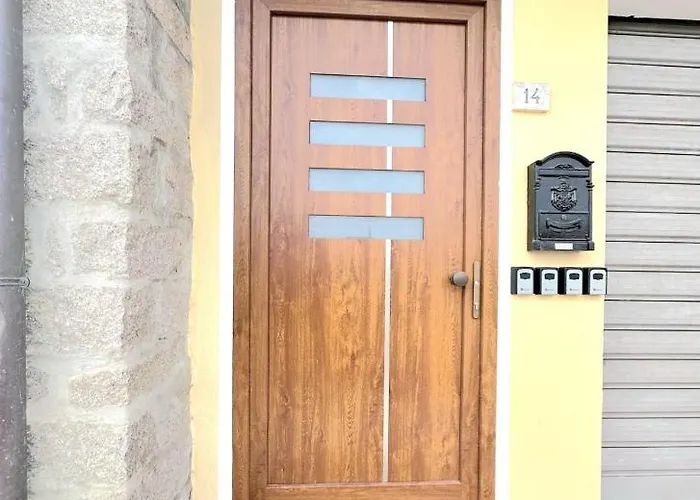 Raf'S House