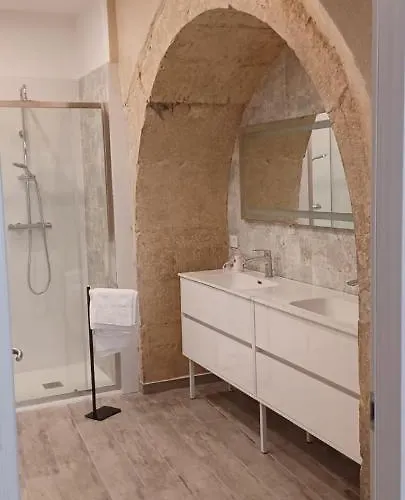 CARLO DI BORBONE - Casa Vacanze-