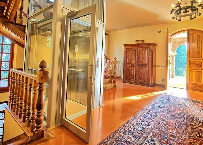 Villa Lauretana by PosarelliVillas