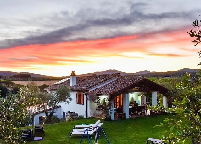 Tofelli villa with private pool, quiet&panoramic view