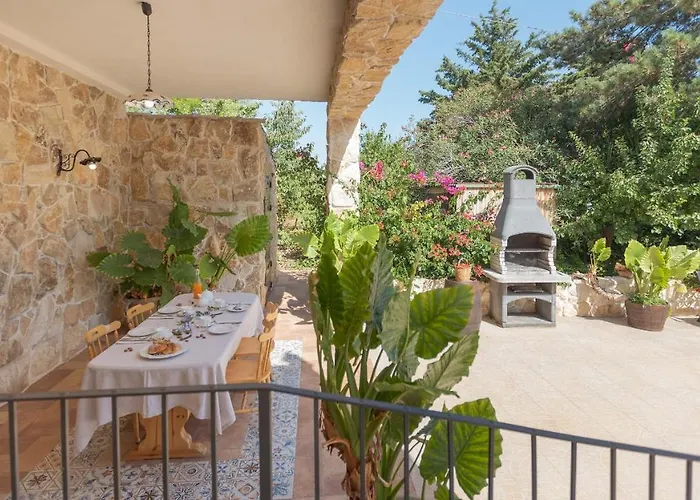 VILLA I MORI 4, Emma Villas
