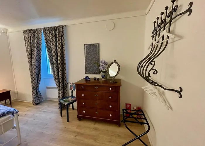 1912 - Blue Room - Old Town