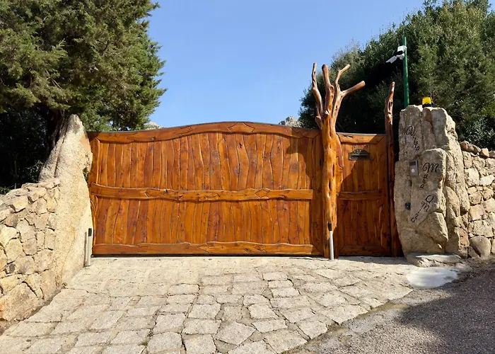 VILLA AMIRA Porto Cervo con vista Mozzafiato sul Mare,Piscina Privata,WELLNESS&SPA