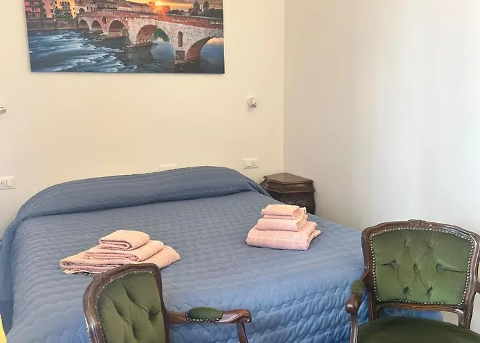 MinihouseLarissa diVerona