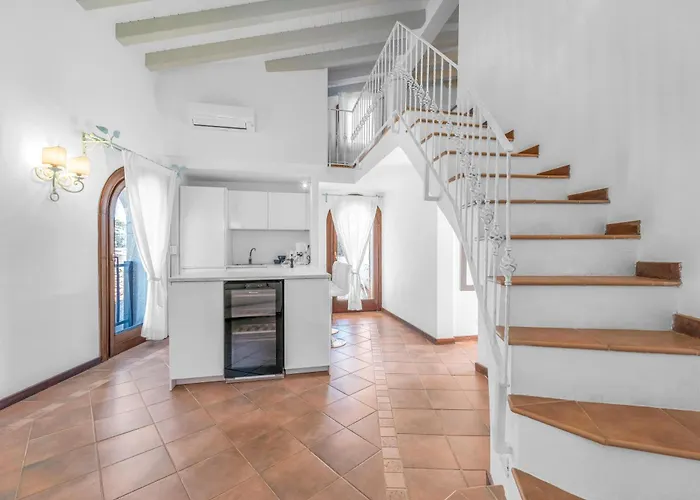 -LUXURY- Torretta con Piscina e Spiaggia a 300 MT