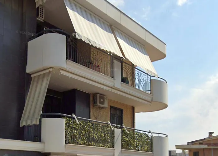 BRUMARI -Design moderno, self check-in e parcheggio facile