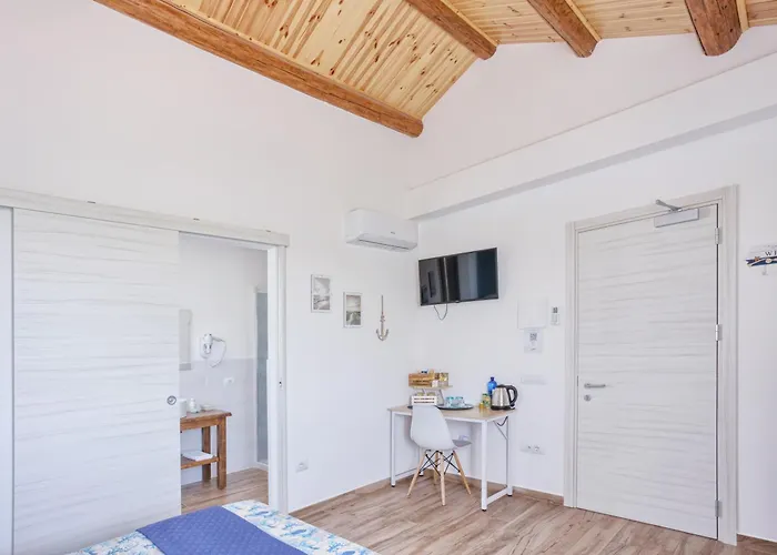 Lanterna Del Delta Guest House