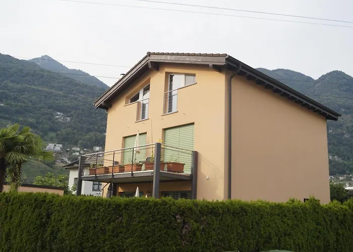 Casa Diana Locarno-Cugnasco