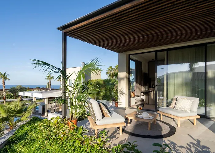 Insulae Resort