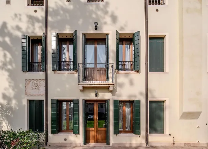 Villa Venice Carnival - Wellness