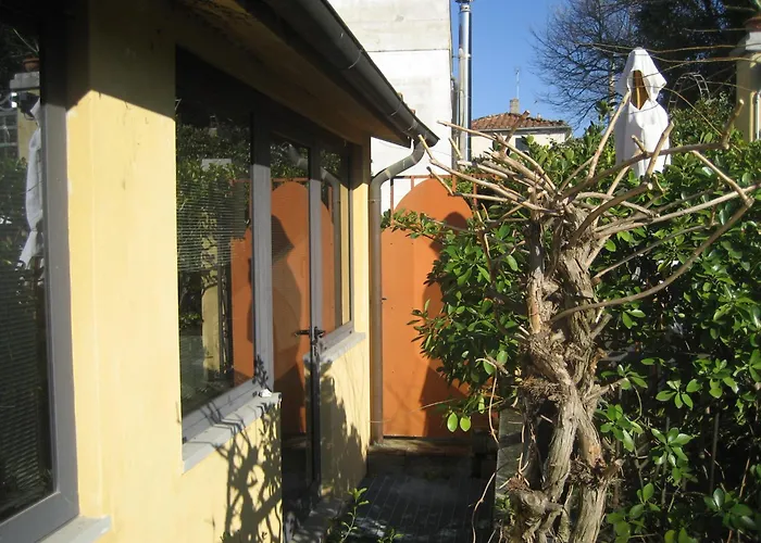  Villa Panicucci