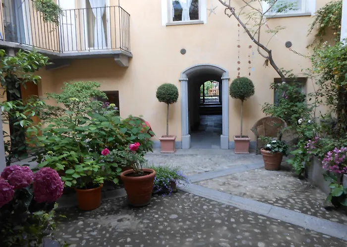 Casa De Giorgis