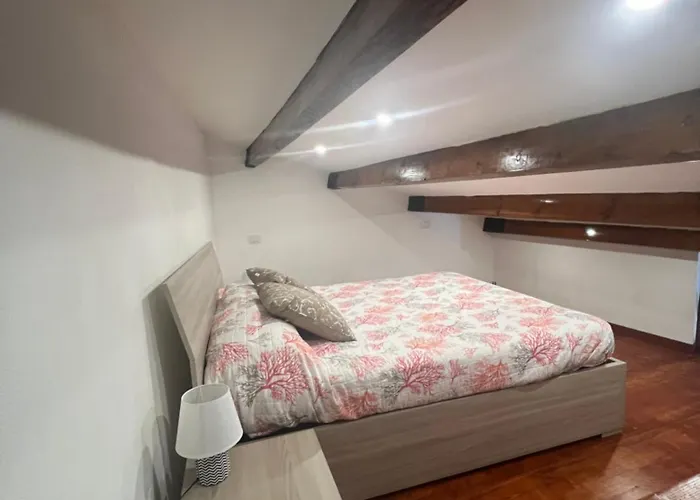Station Rooms37