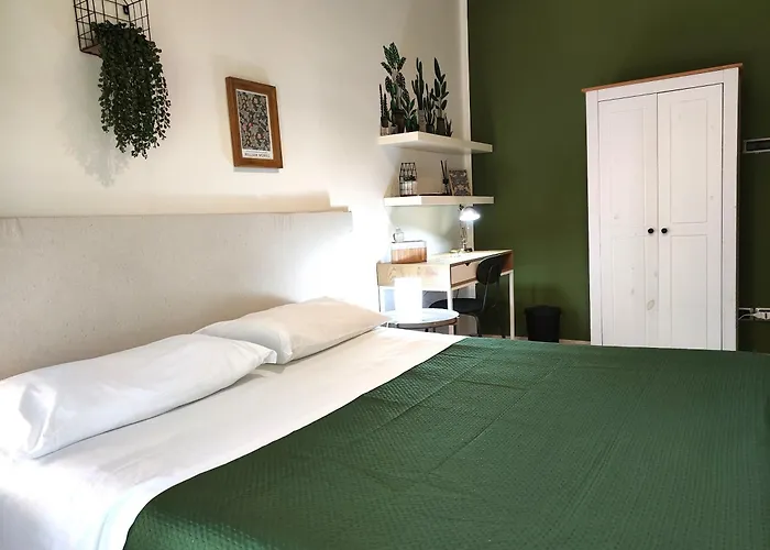 Casa Viola a 900 mt dalla Staz. Centrale