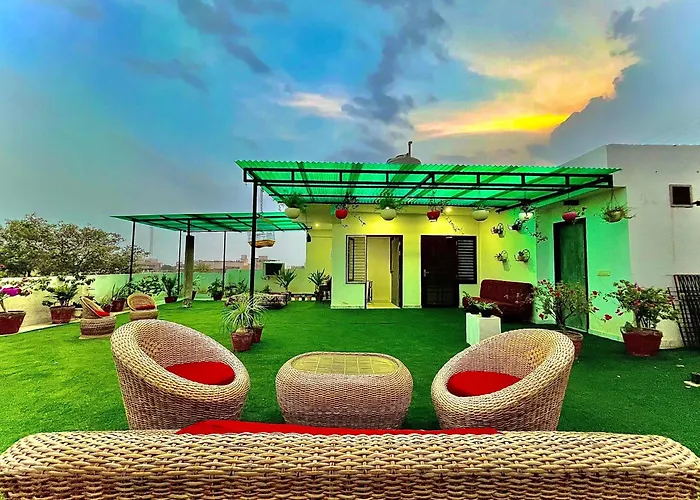 Alibaba'S Indiana Homestay