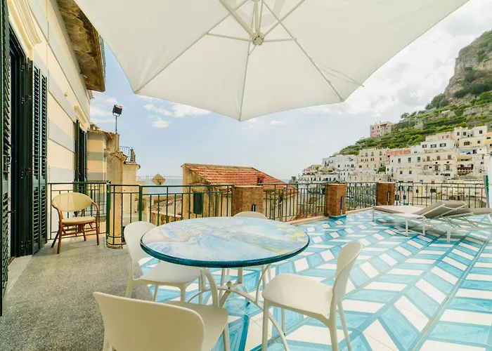 Palazzo Colavolpe Suite