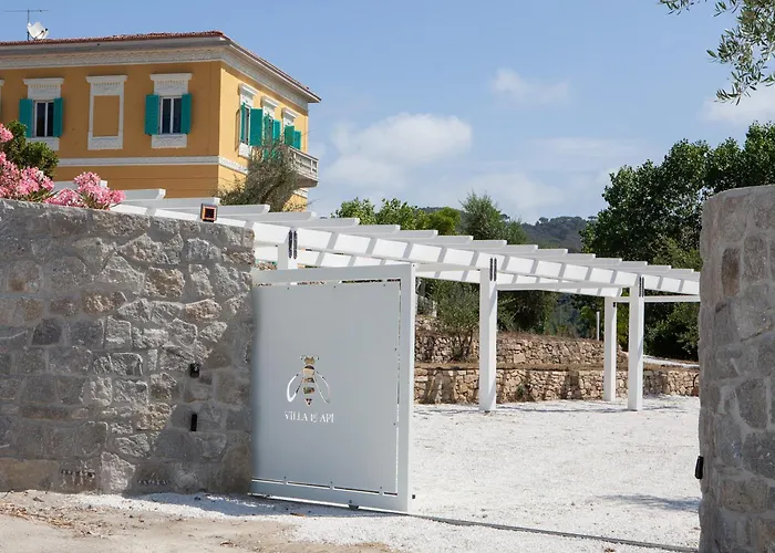 Villa le Api