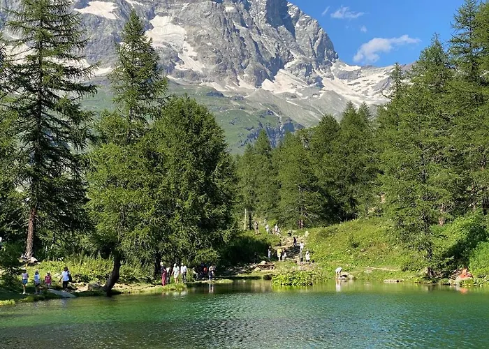 Magnificent Spacious 4 Bedroom Mountain Chalet With Spa, Free Ev Plug -In