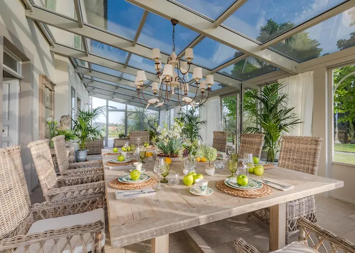 Villa Sunkiss: Luxury Farmhouse With Tuscan Flair